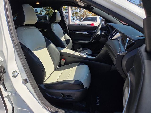 2025 INFINITI QX55 Essential AWD