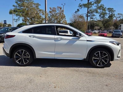 2025 INFINITI QX55 Essential AWD