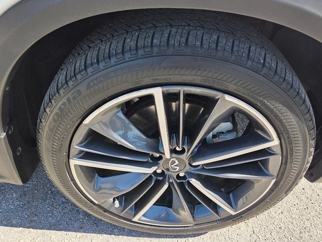 2025 INFINITI QX55 Essential AWD