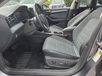 2025 Volkswagen Jetta 1.5T SE