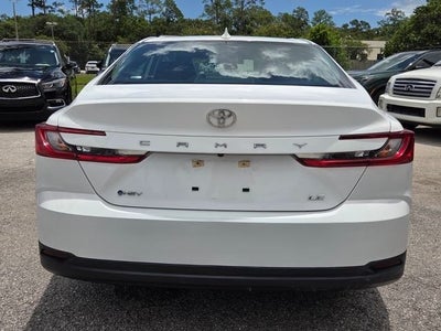 2025 Toyota Camry LE