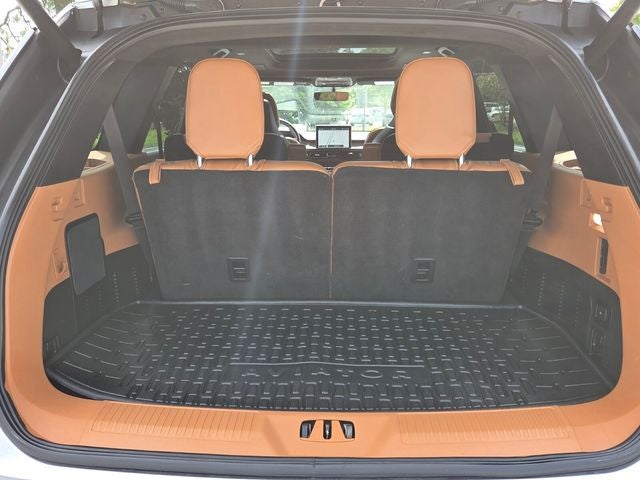 2022 Lincoln Aviator Black Label