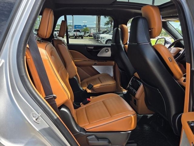 2022 Lincoln Aviator Black Label