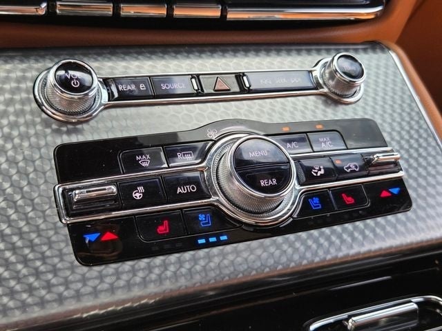2022 Lincoln Aviator Black Label