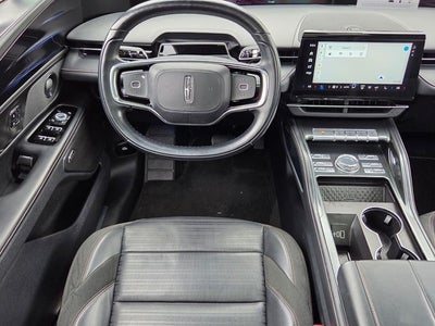 2024 Lincoln Nautilus Reserve