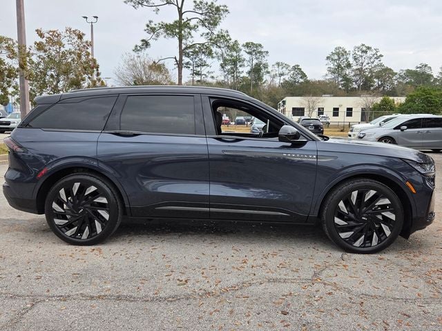 2024 Lincoln Nautilus Reserve