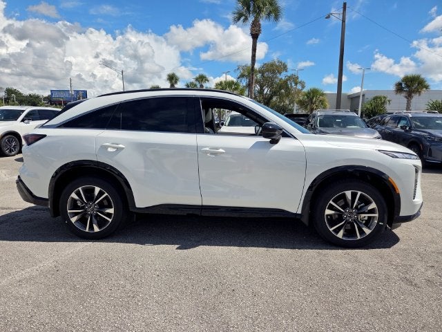 2027 INFINITI QX65 Luxe AWD