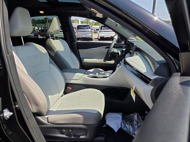 2027 INFINITI QX65 Luxe AWD