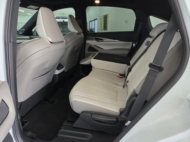 2027 INFINITI QX65 Luxe AWD