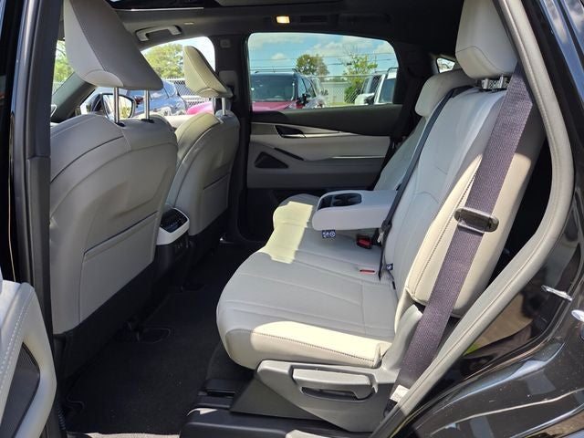 2027 INFINITI QX65 Luxe AWD