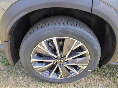 2027 INFINITI QX60 Luxe FWD