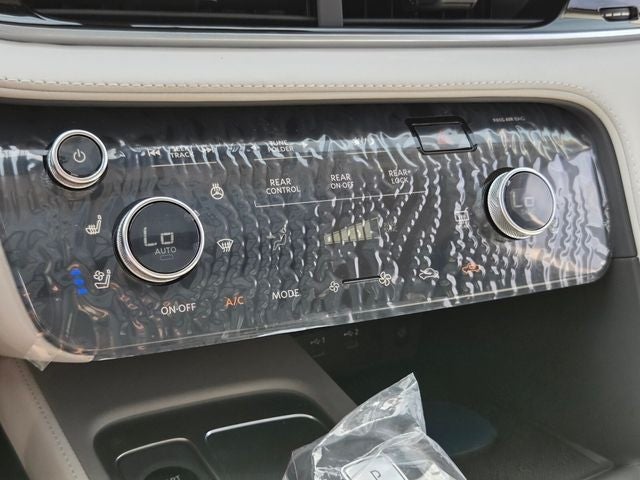 2027 INFINITI QX60 Luxe FWD