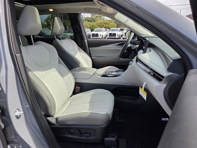 2027 INFINITI QX60 Luxe FWD