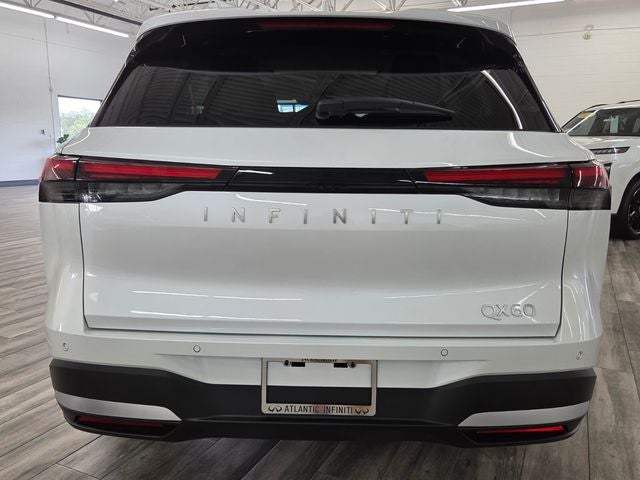 2027 INFINITI QX60 Luxe FWD