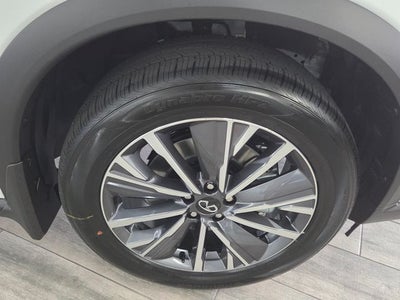2027 INFINITI QX60 Luxe FWD