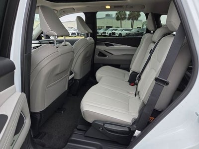 2027 INFINITI QX60 Luxe FWD