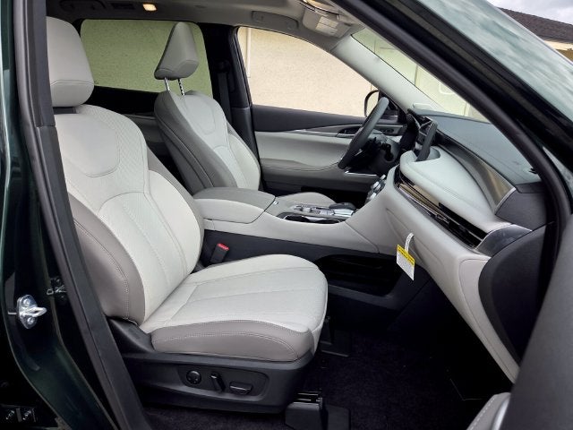 2027 INFINITI QX60 Luxe FWD