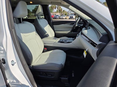 2027 INFINITI QX60 Luxe FWD