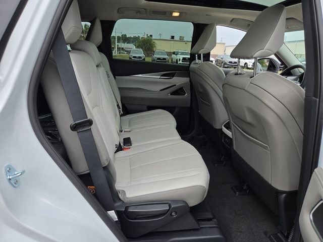 2027 INFINITI QX60 Luxe FWD