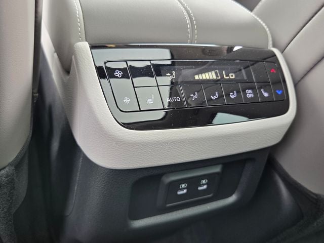 2027 INFINITI QX60 Luxe FWD
