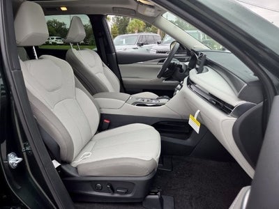 2027 INFINITI QX60 Luxe FWD