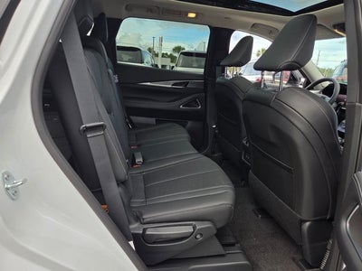 2027 INFINITI QX60 Luxe FWD