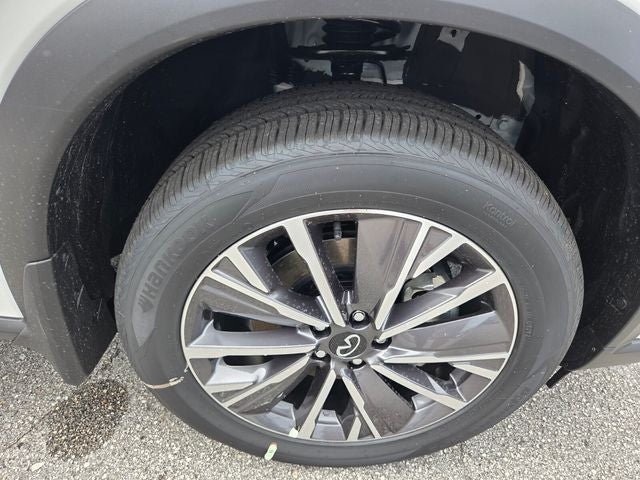 2027 INFINITI QX60 Luxe FWD