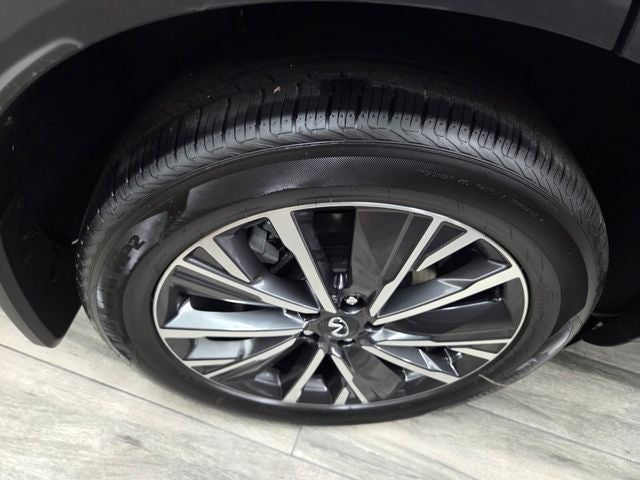 2027 INFINITI QX60 Luxe FWD