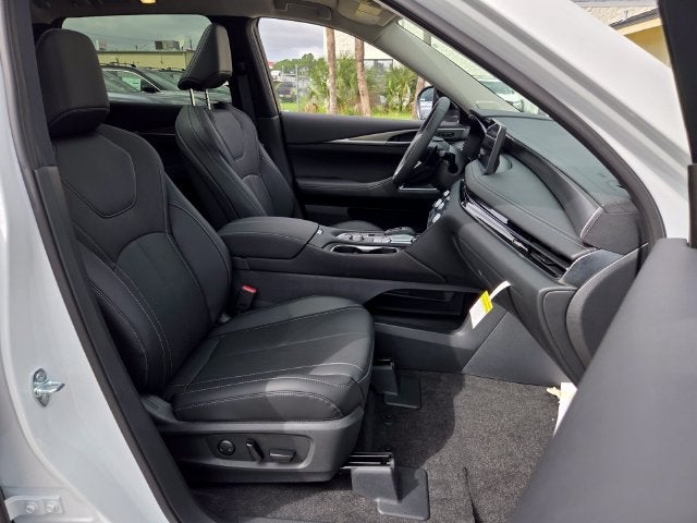 2027 INFINITI QX60 Luxe FWD
