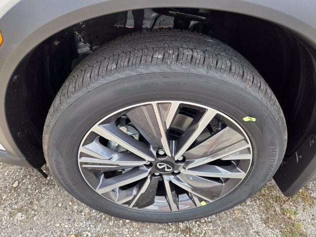 2027 INFINITI QX60 Luxe FWD