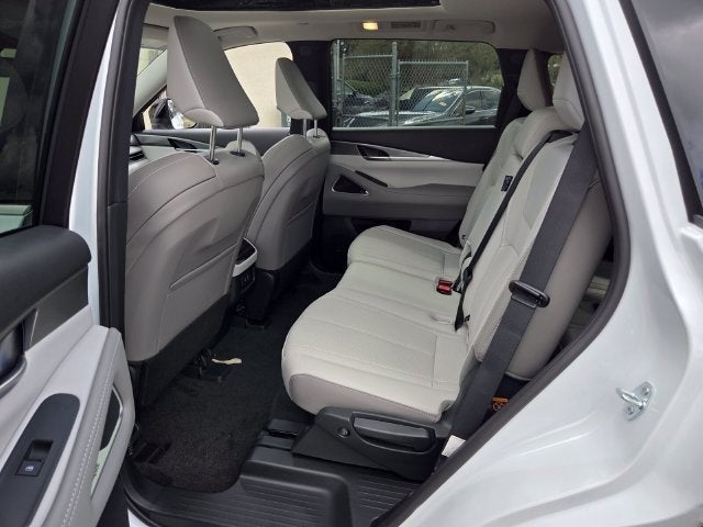 2027 INFINITI QX60 Luxe FWD