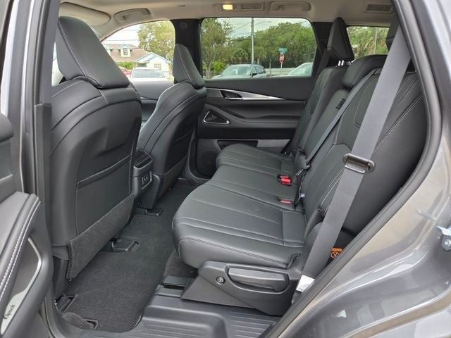 2027 INFINITI QX60 Luxe FWD