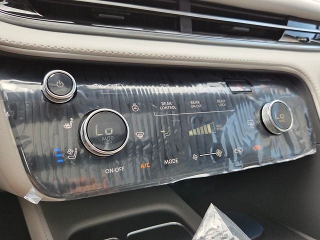 2027 INFINITI QX60 Luxe FWD