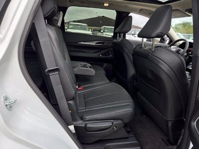2027 INFINITI QX60 Luxe FWD