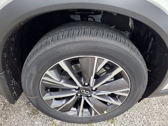 2027 INFINITI QX60 Luxe FWD