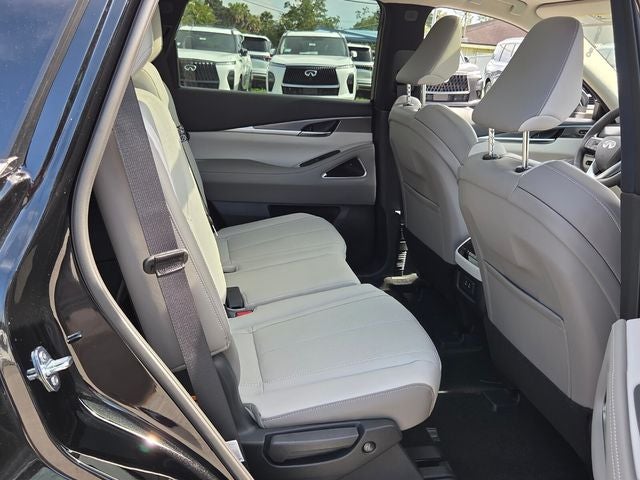 2027 INFINITI QX60 Luxe FWD