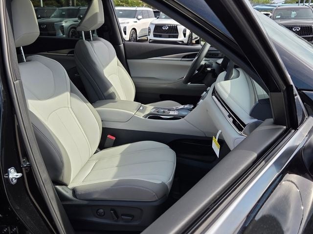 2027 INFINITI QX60 Luxe FWD