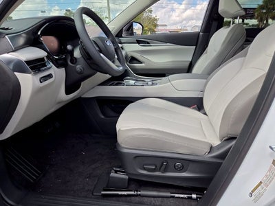 2027 INFINITI QX60 Luxe FWD