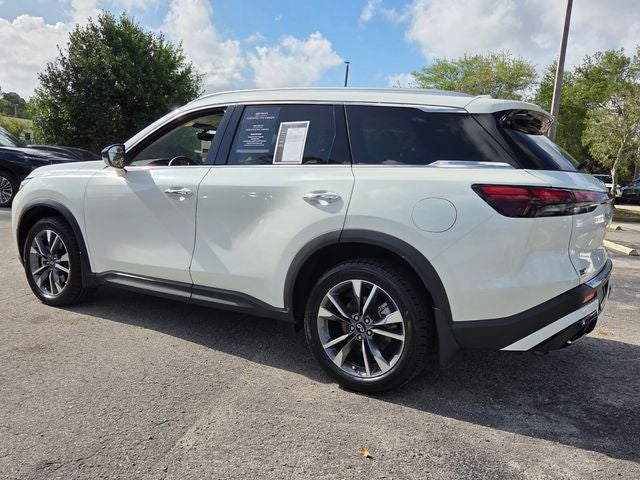 2025 INFINITI QX60 LUXE