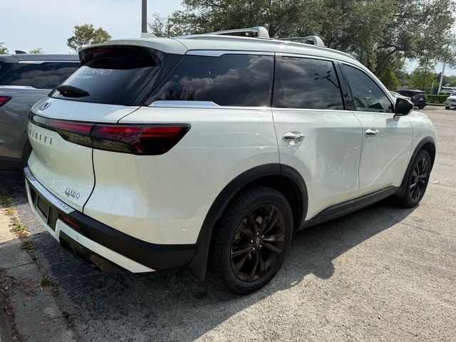 2025 INFINITI QX60 LUXE