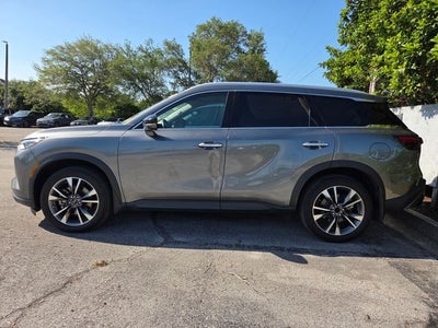 2023 INFINITI QX60 LUXE FWD