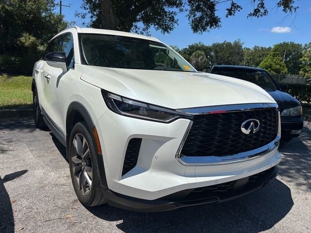 2023 INFINITI QX60 LUXE FWD