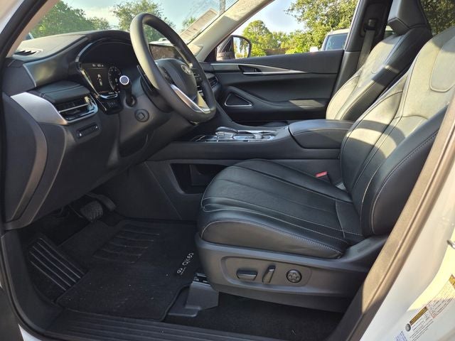 2023 INFINITI QX60 LUXE FWD