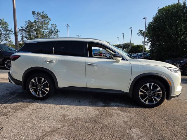 2023 INFINITI QX60 LUXE FWD