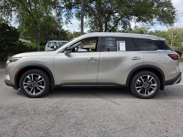 2023 INFINITI QX60 LUXE AWD