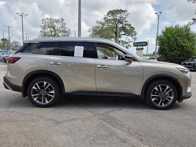 2023 INFINITI QX60 LUXE AWD