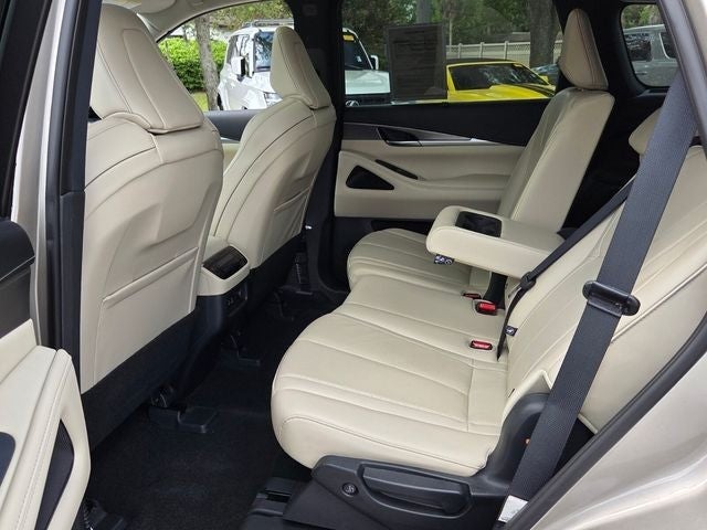 2023 INFINITI QX60 LUXE AWD