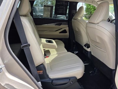 2023 INFINITI QX60 LUXE AWD