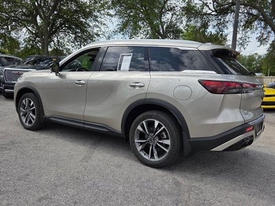 2023 INFINITI QX60 LUXE AWD