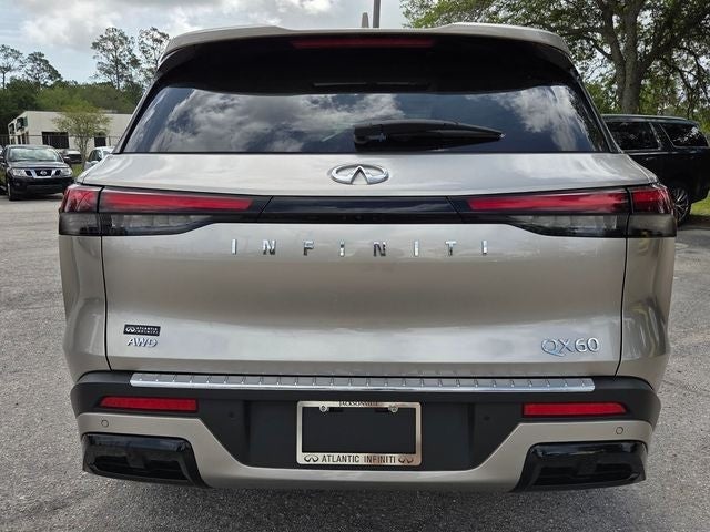 2023 INFINITI QX60 LUXE AWD